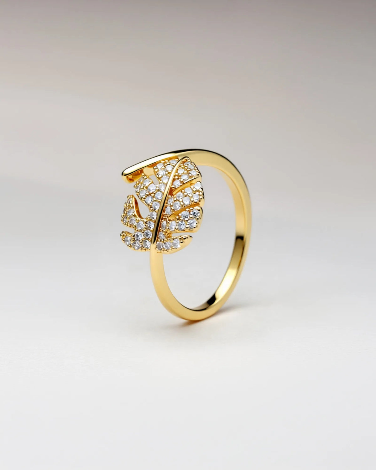 Monstera Muse Ring
