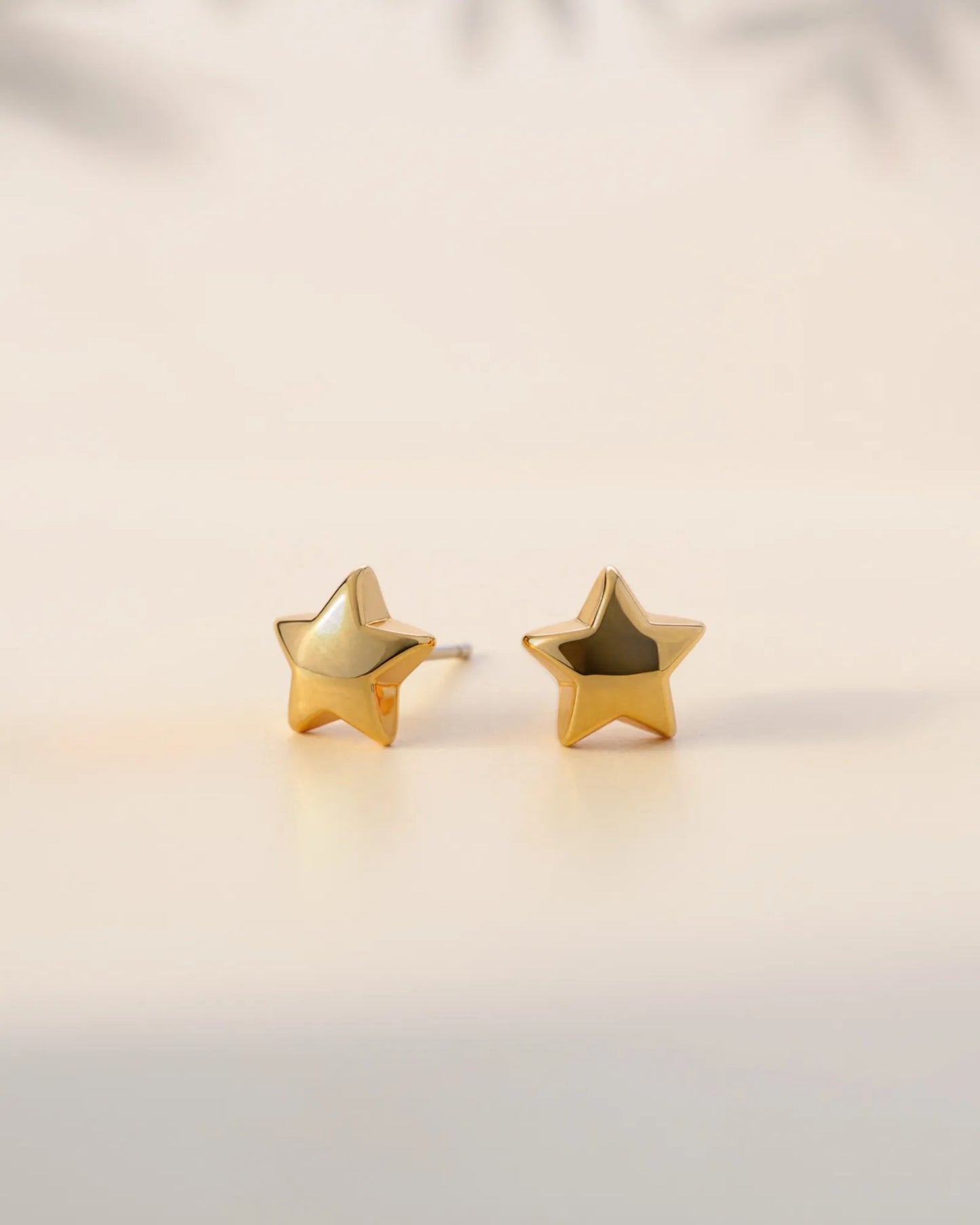 Astra Studs