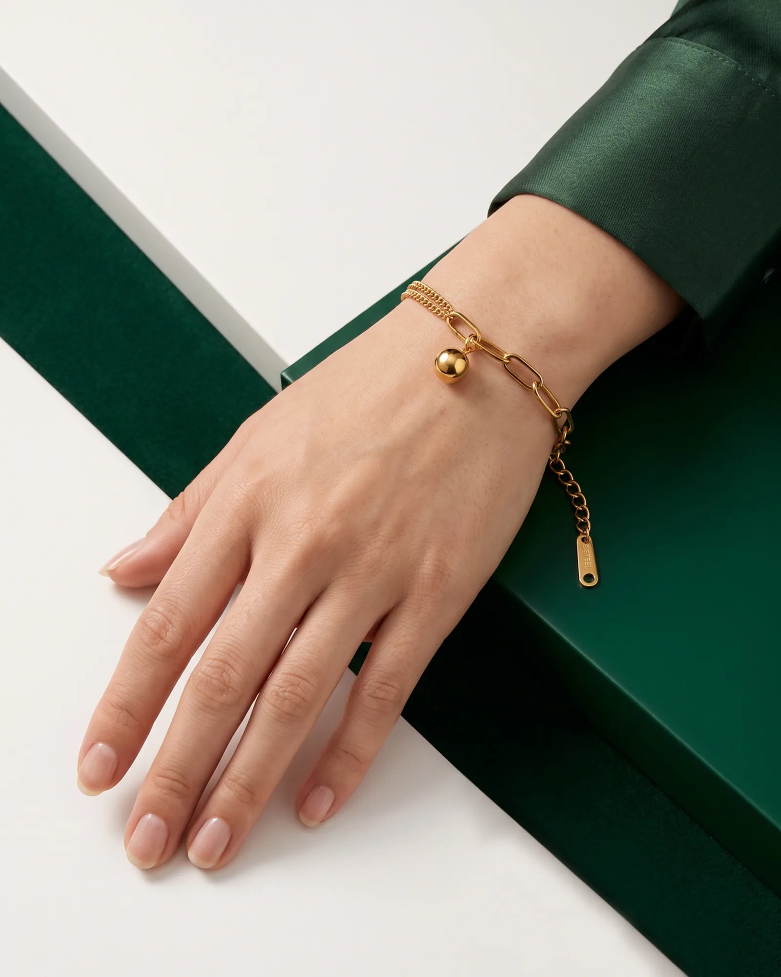 Solis Chain Bracelet